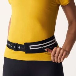 Röhnisch Issa Expandable Running Belt, Black