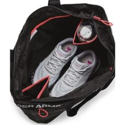 Under Armour UA Essentials Tote, Black -Gymstick Butik 1361994 001.MASTER UnderArmour EssentialsTote Black 0123 2