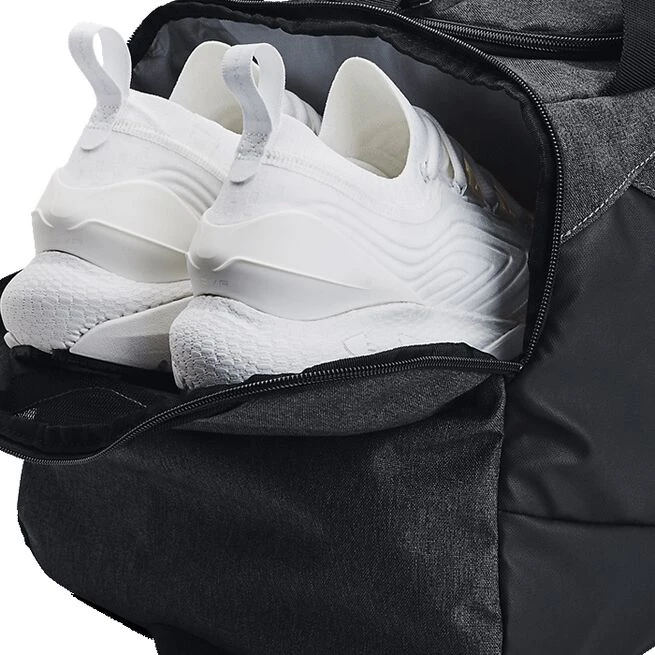 Under Armour UA Undeniable 5.0 Duffle Medium, Black Heather/Black/Metallic Gold 6 Under Armour UA Undeniable 5.0 Duffle Medium, Black Heather/Black/Metallic Gold - Billede 4