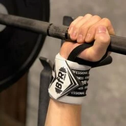 BfR Pro Wrist Wrap, White, 18" 9 BfR Pro Wrist Wrap, White, 18" -Gymstick Butik 2001 12 bfr pro wrist wrap white 18 tum bfr professional 4