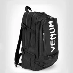 Venum Challenger Pro Evo BackPack, Black/White -Gymstick Butik VENUM 03832 108 Venum Challenger Pro Evo BackPack BlackWhite 02 maj22 1