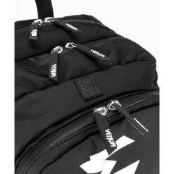 Venum Challenger Pro Evo BackPack, Black/White -Gymstick Butik VENUM 03832 108 Venum Challenger Pro Evo BackPack BlackWhite 08 maj22 1