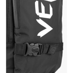 Venum Challenger Pro Evo BackPack, Black/White -Gymstick Butik VENUM 03832 108 Venum Challenger Pro Evo BackPack BlackWhite 10 maj22