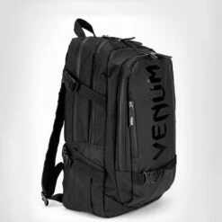 Venum Challenger Pro Evo BackPack, Black/Black -Gymstick Butik VENUM 03832 114 Venum Challenger Pro Evo BackPack BlackBlack 02 maj22 1