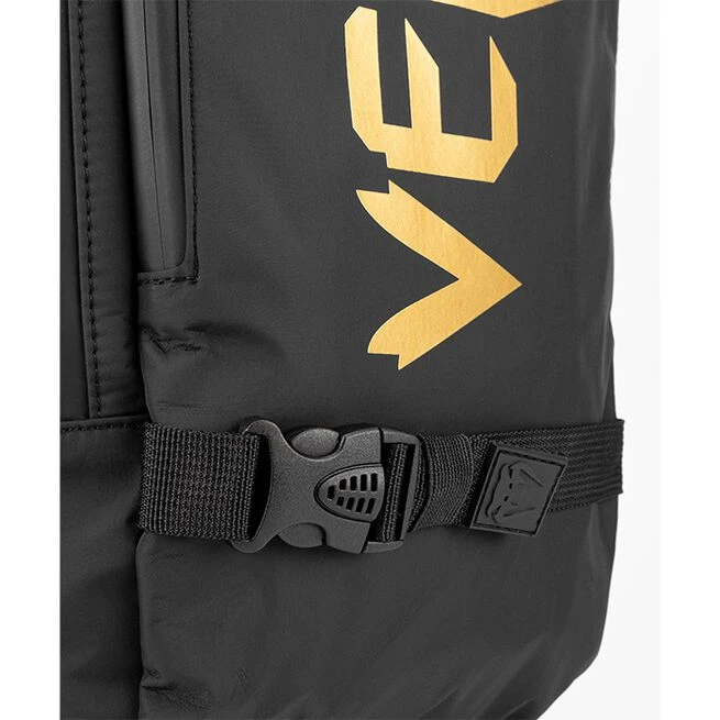 Venum Challenger Pro Evo BackPack, Black/Gold 12 Venum Challenger Pro Evo BackPack, Black/Gold - Billede 10